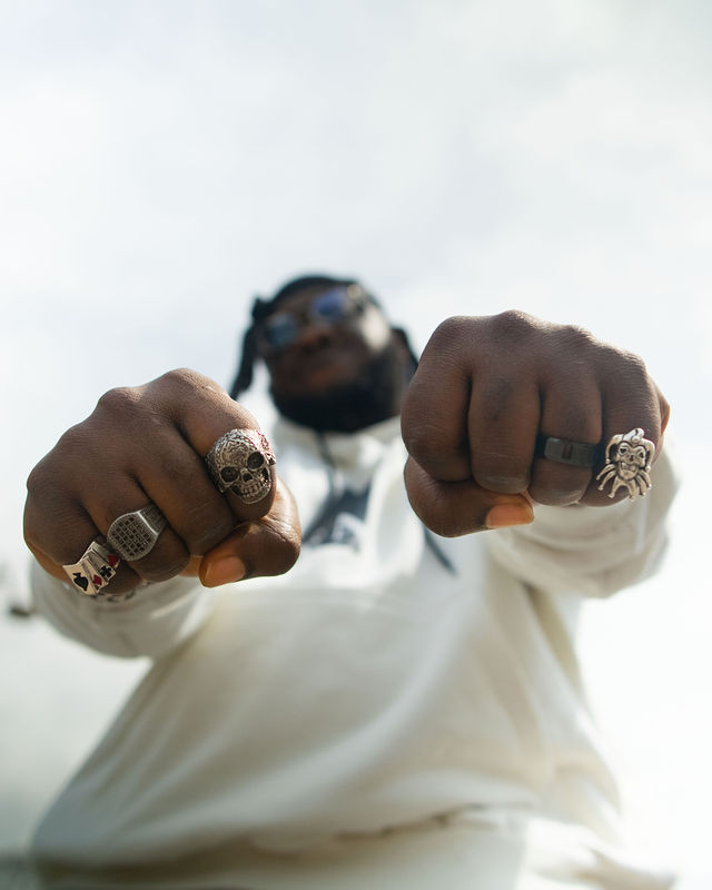 Kene Himself — image 6