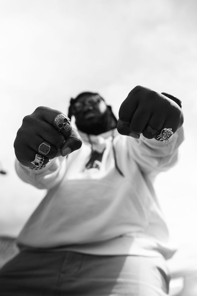 Kene Himself — image 7