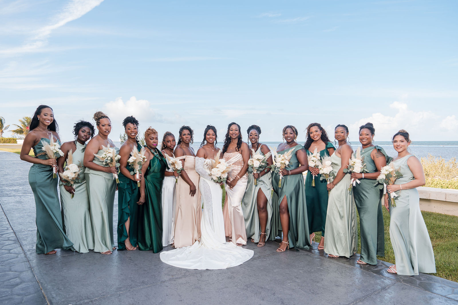 Wedding at Moon Palace Cancun photographed by Arch Wedding Studio