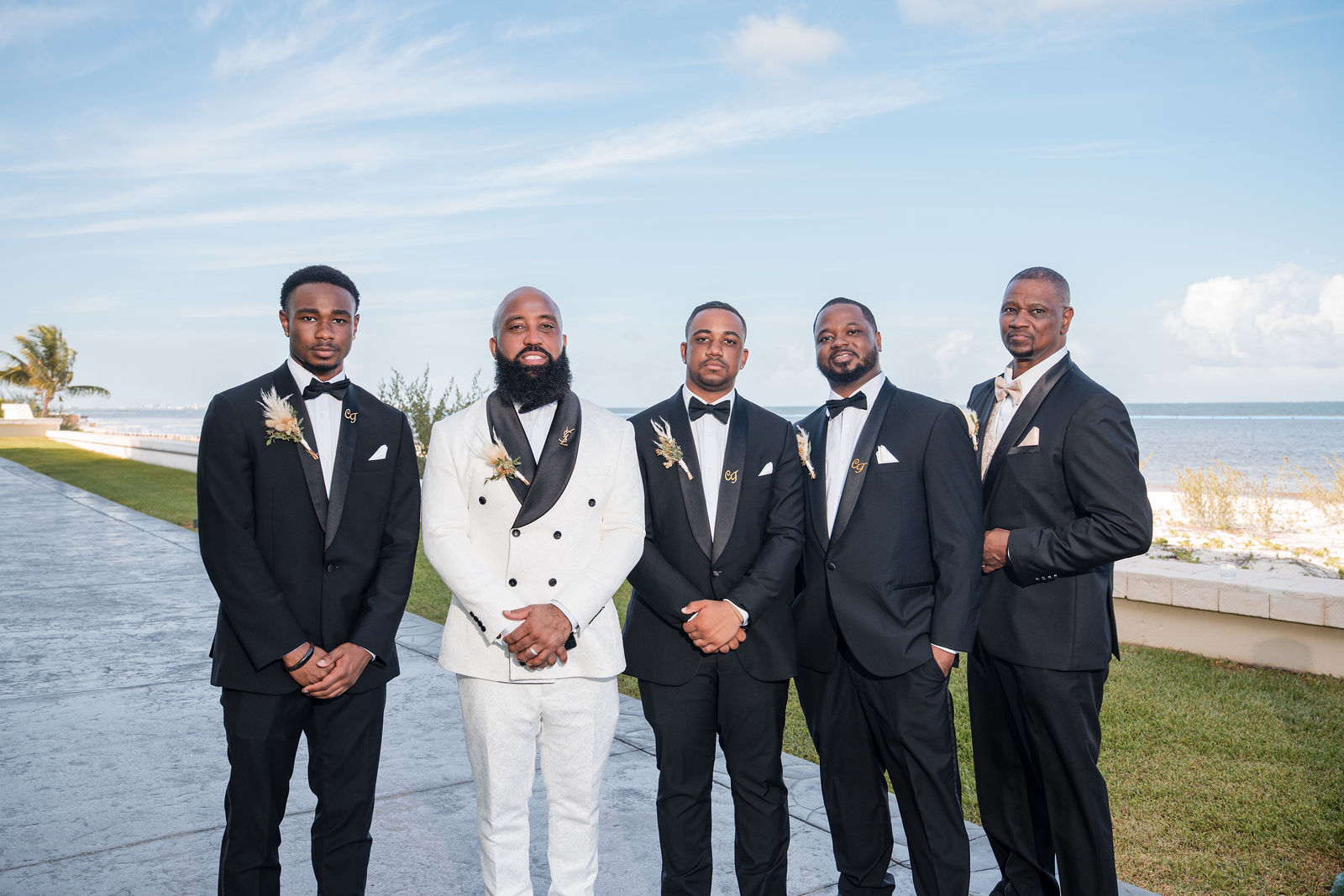 Wedding at Moon Palace Cancun photographed by Arch Wedding Studio