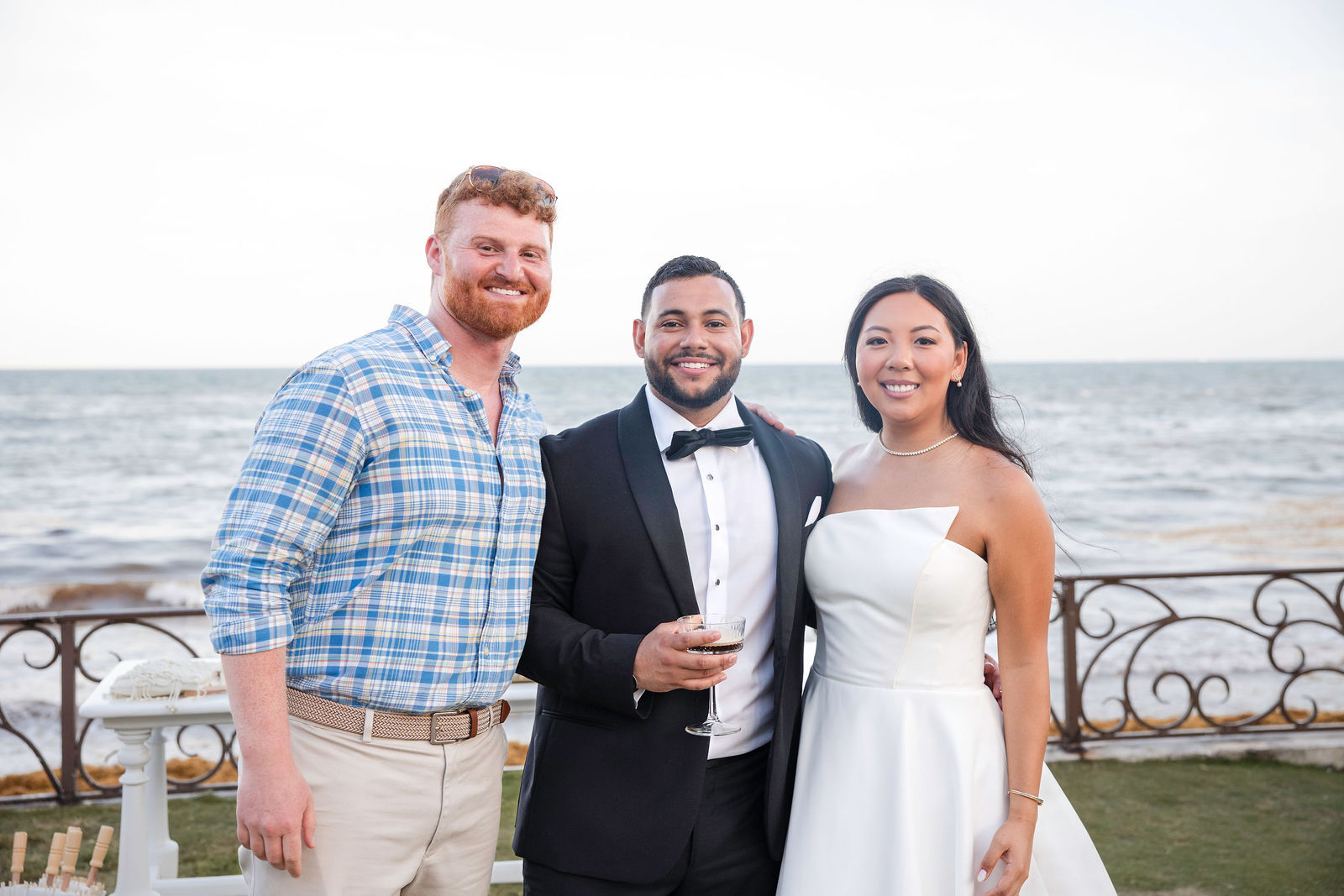 Wedding at Villa La Joya photographed by Arch Wedding Studio