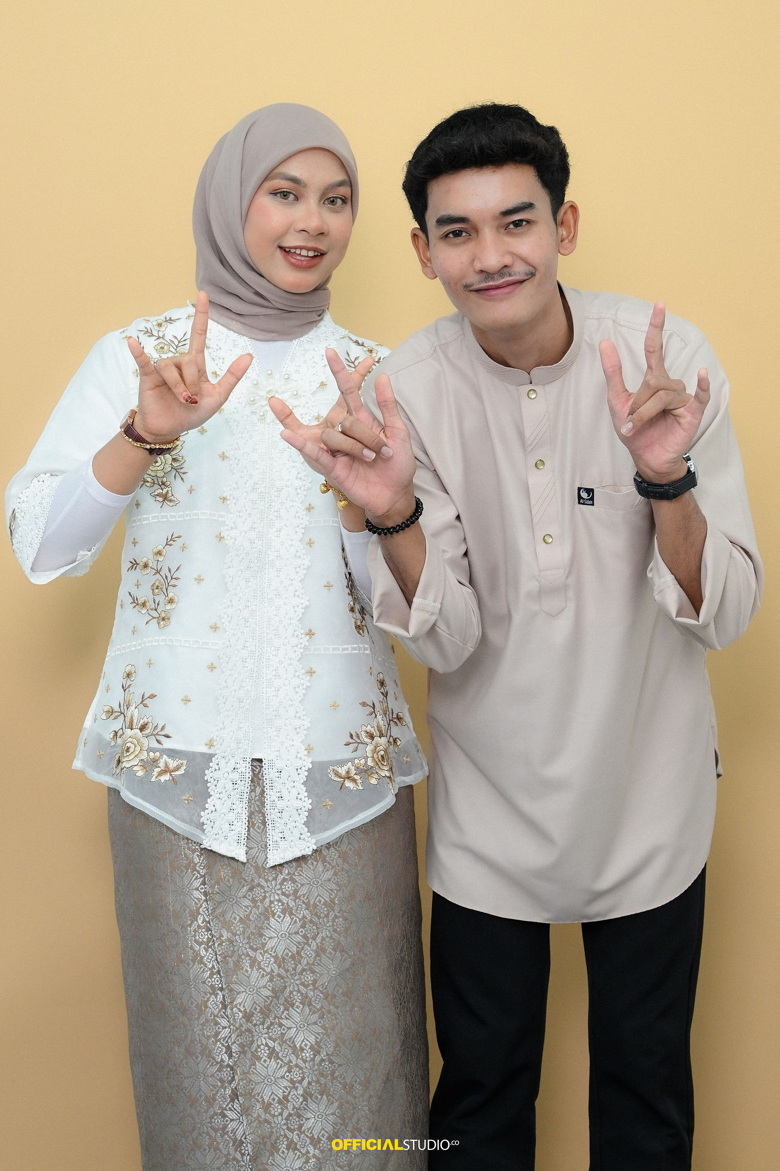 Hakim Aiman SELFPHOTO RAYA by officialstudio.co