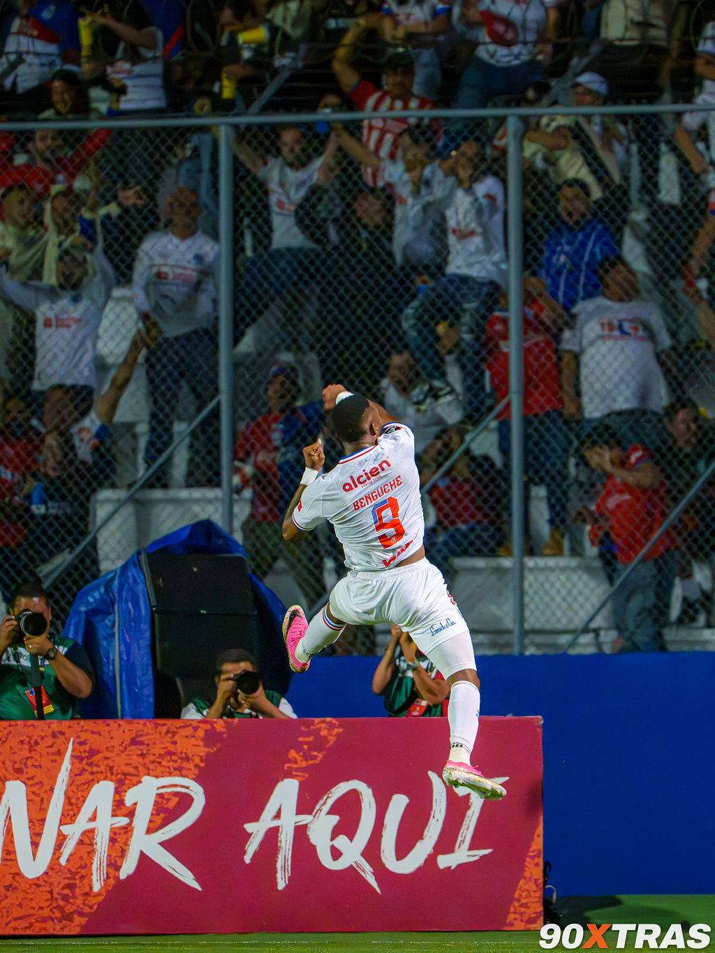 Olimpia vs Saprissa, photo 7 of 12