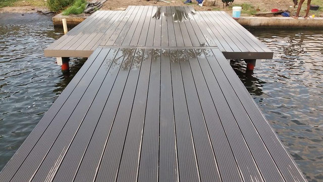 Decking — Residential (64)