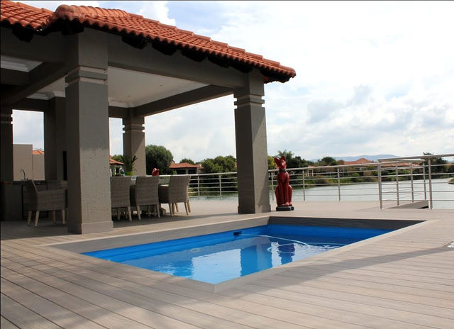 Decking — Residential (23)