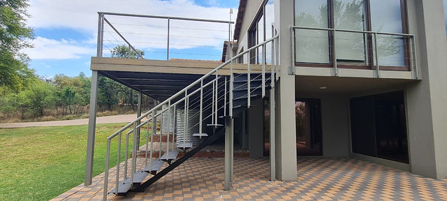 Decking — Residential (6)