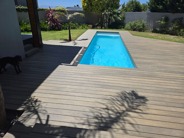 Decking — Residential (42)