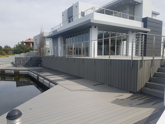 Decking — Residential (26)