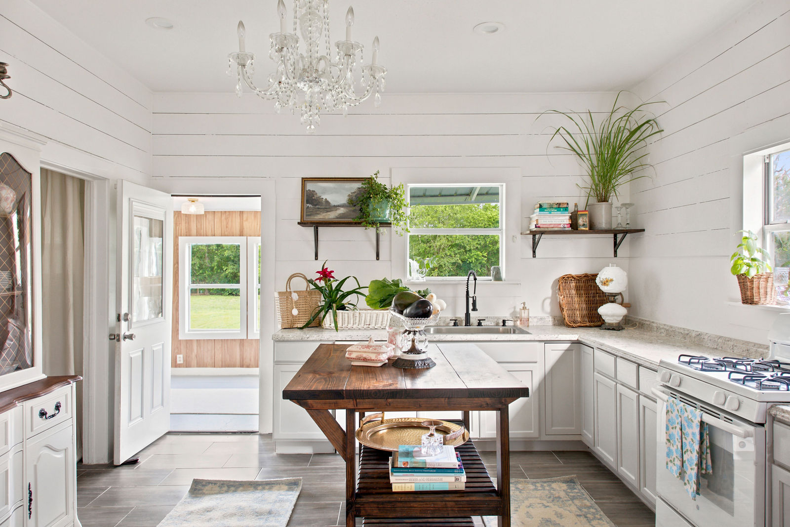 Old Lockhart Road kitchen