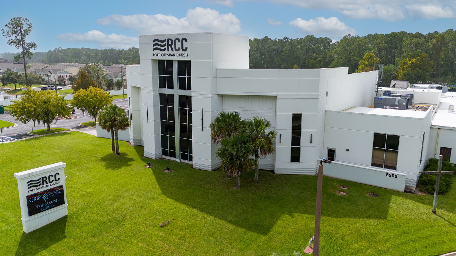 River christian church exterior by full resolution media