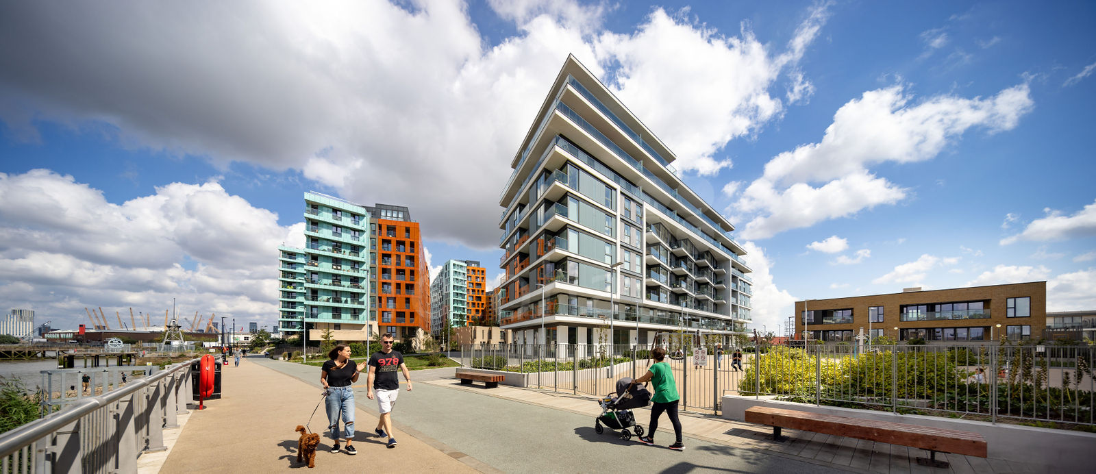 River Gardens, Greenwich BPTW Architects by Fotohaus