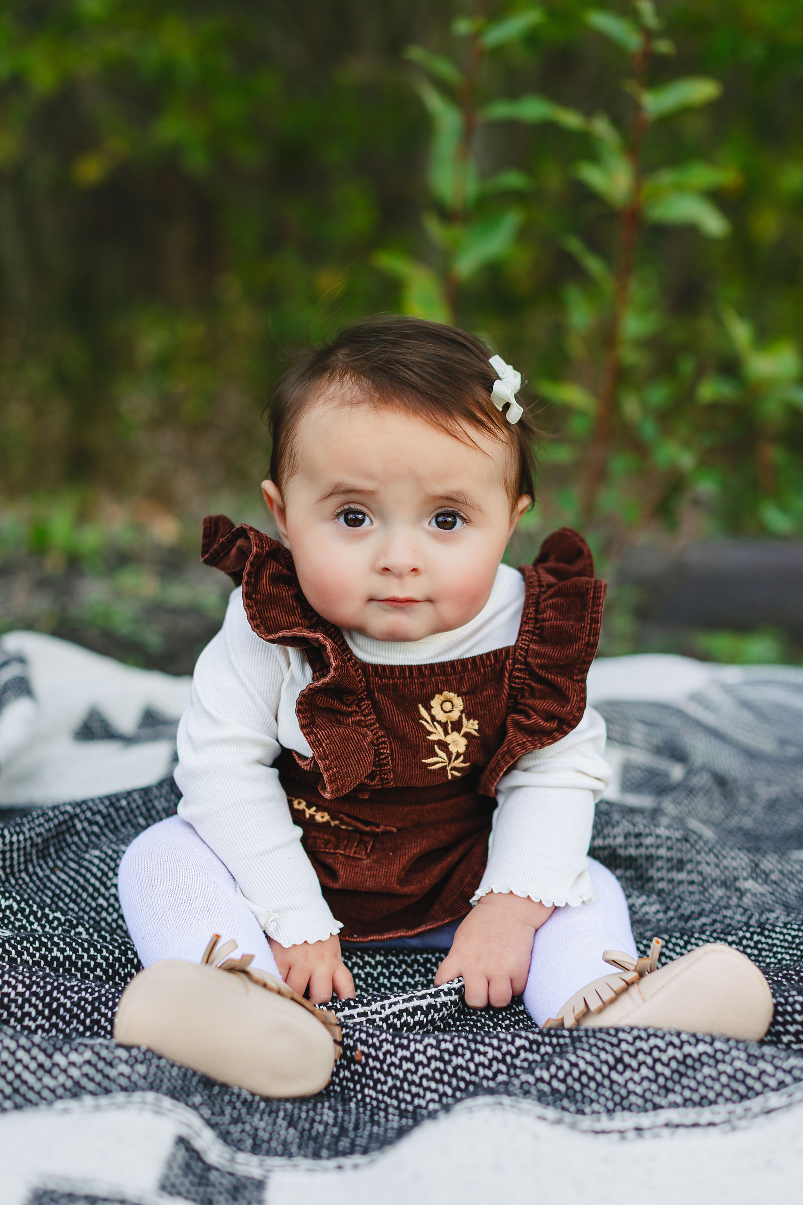 Textured clothing and layered styling for portraits
