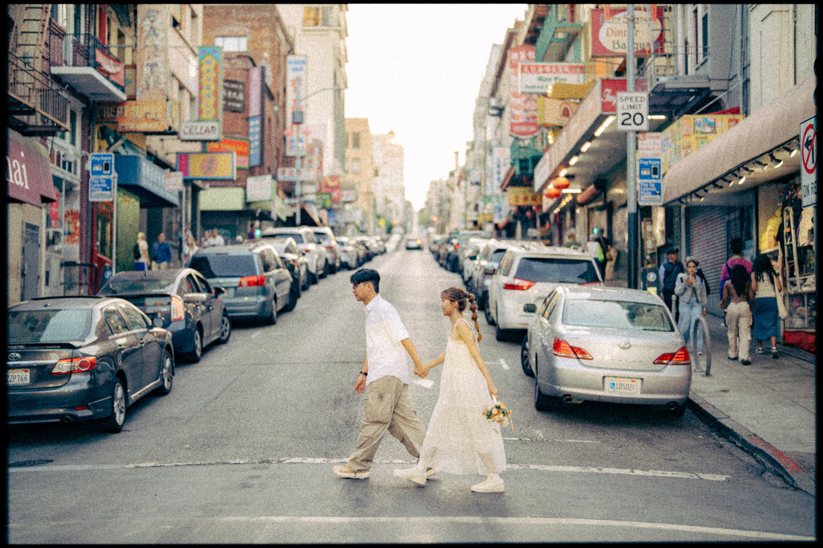 Crossing the city together