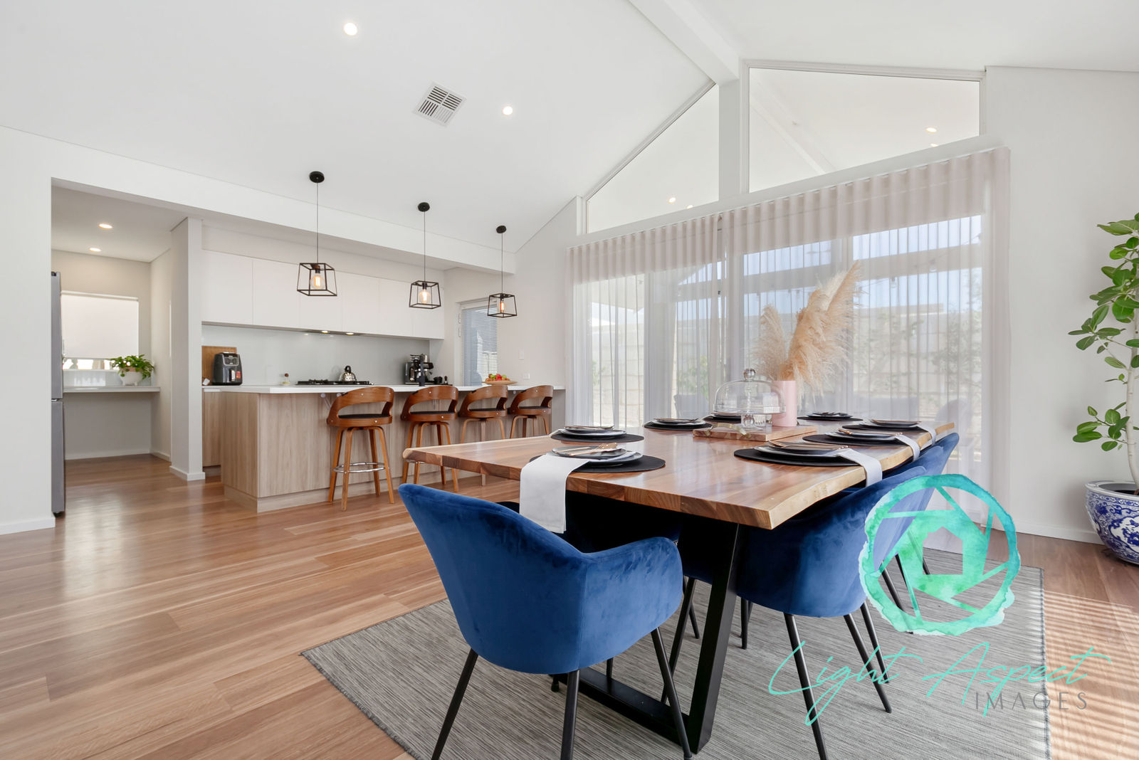 Willetton by Light Aspect Images