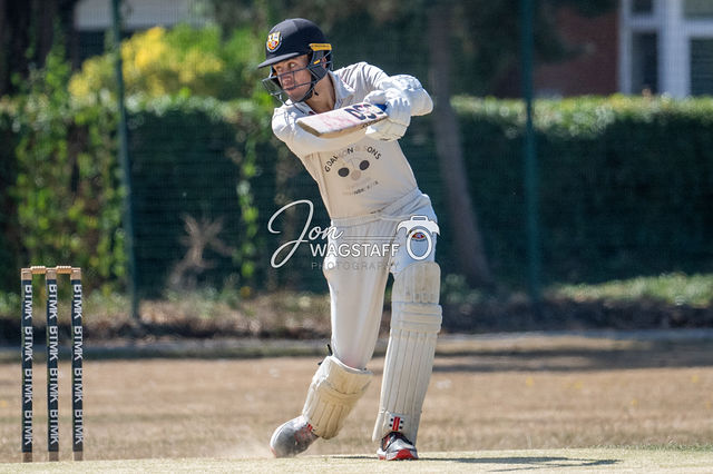 Hadleigh & Thundersley C.C. v Woodford Wells C.C: Division Two: 1st XI Div One — gallery by Jon Wagstaff