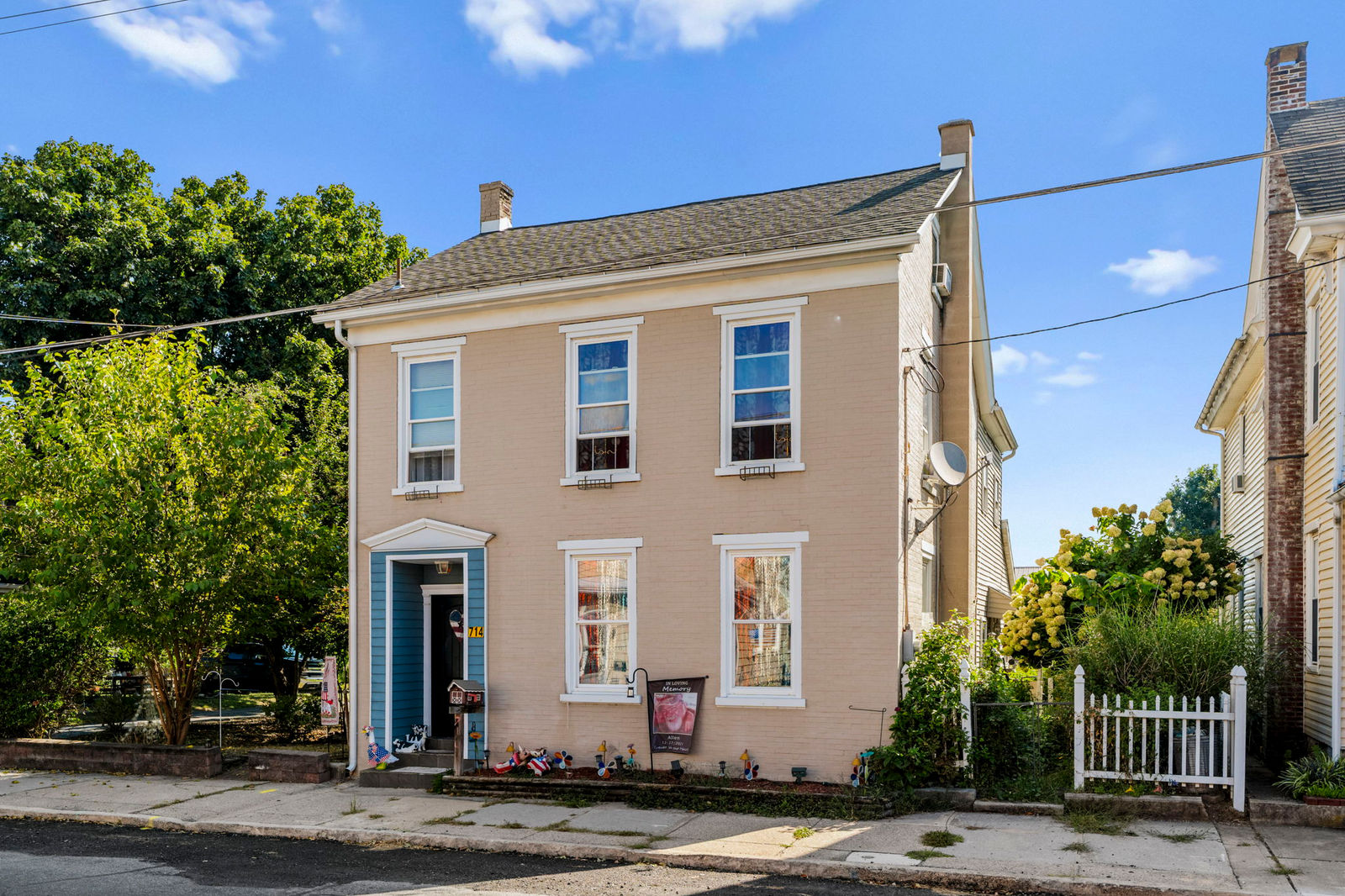 714 S. Railroad Street, Myerstown by Kline, Kreider & Good Auctioneers