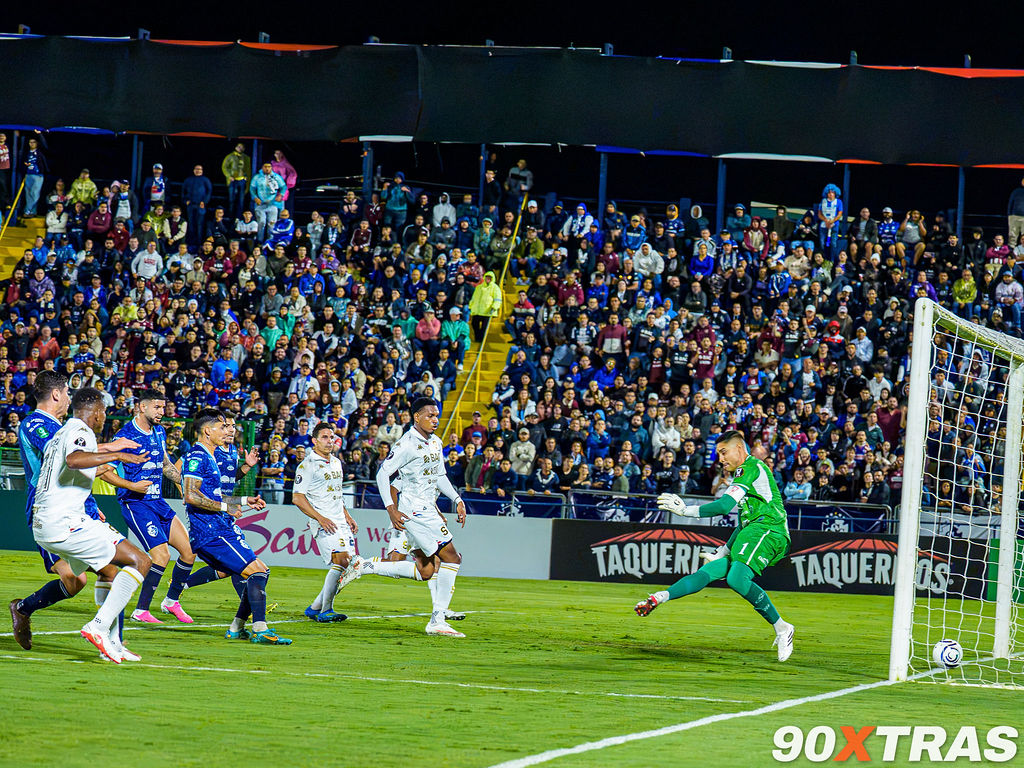 Cartaginés vs Saprissa, photo 6 of 12