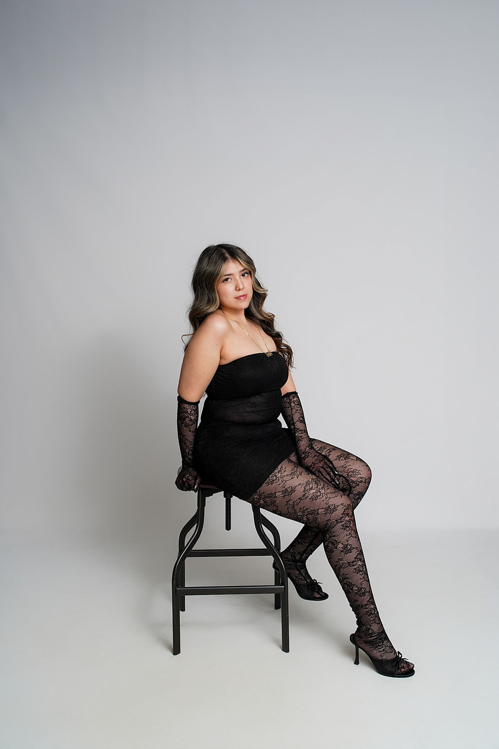 Feminine celebratory portrait from Keila's birthday session