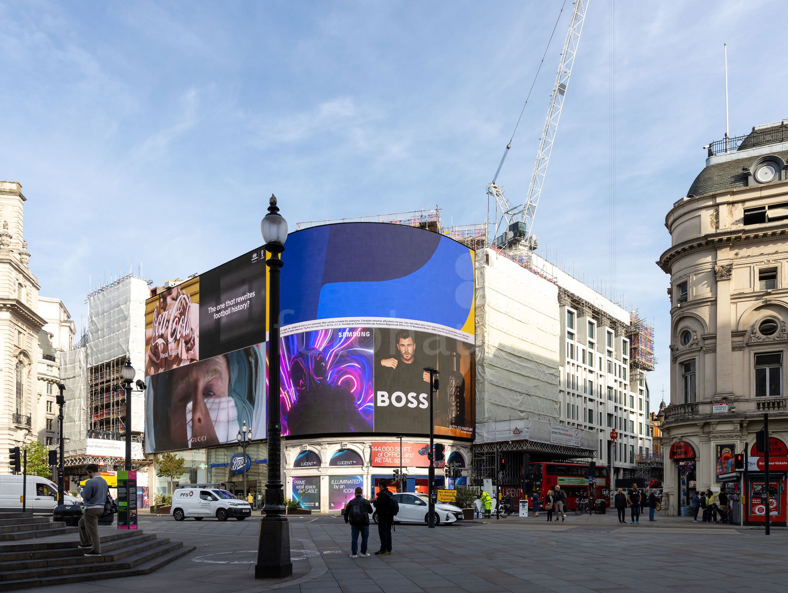 Lucent W1, Piccadilly Circus Progress photos 220822 by Fotohaus