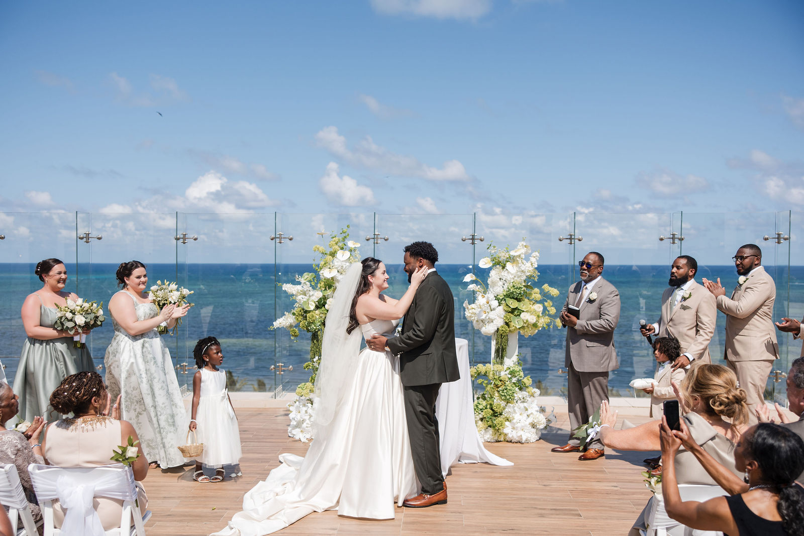 Wedding at Royalton Splash Riviera Cancun photographed by Arch Wedding Studio