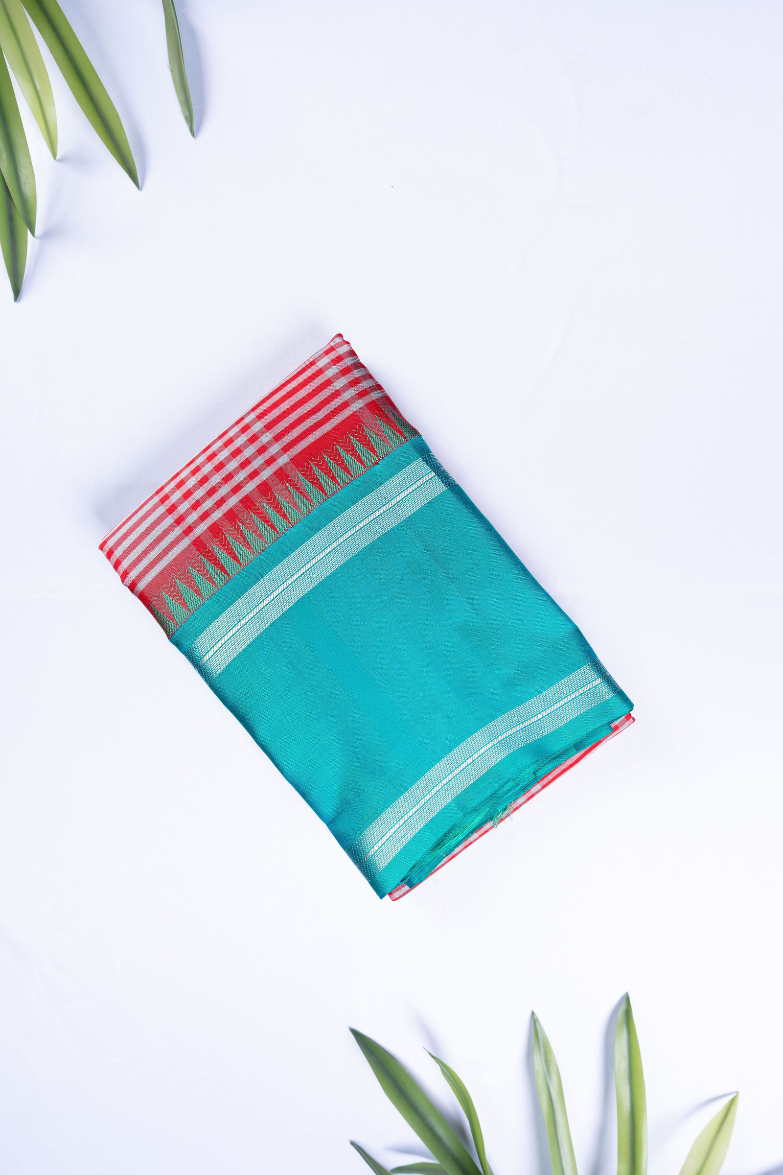Royal Indigo & Crimson Vintage Checked Kanjivaram Saree