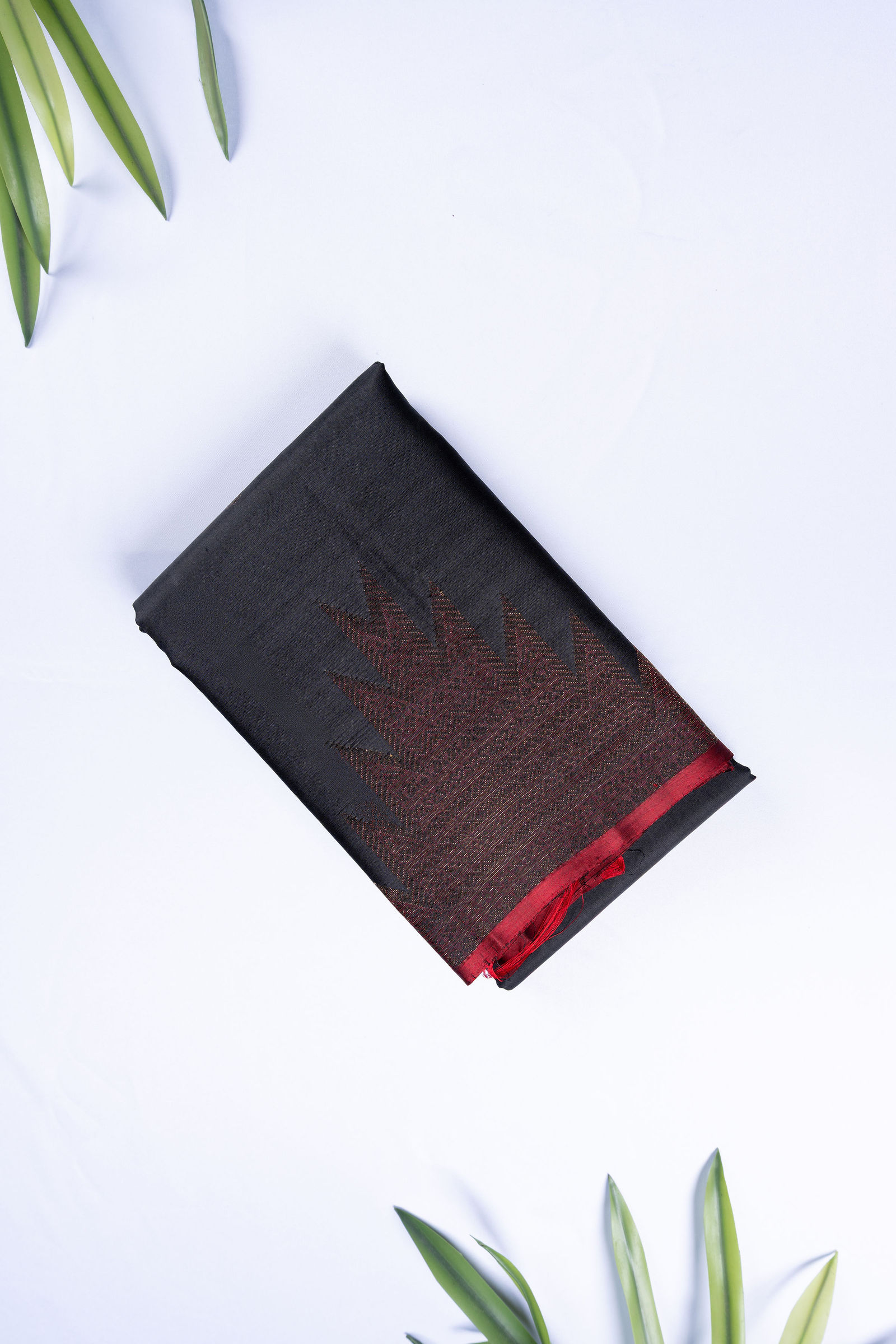 Midnight & Red Geometric Kanjivaram Saree