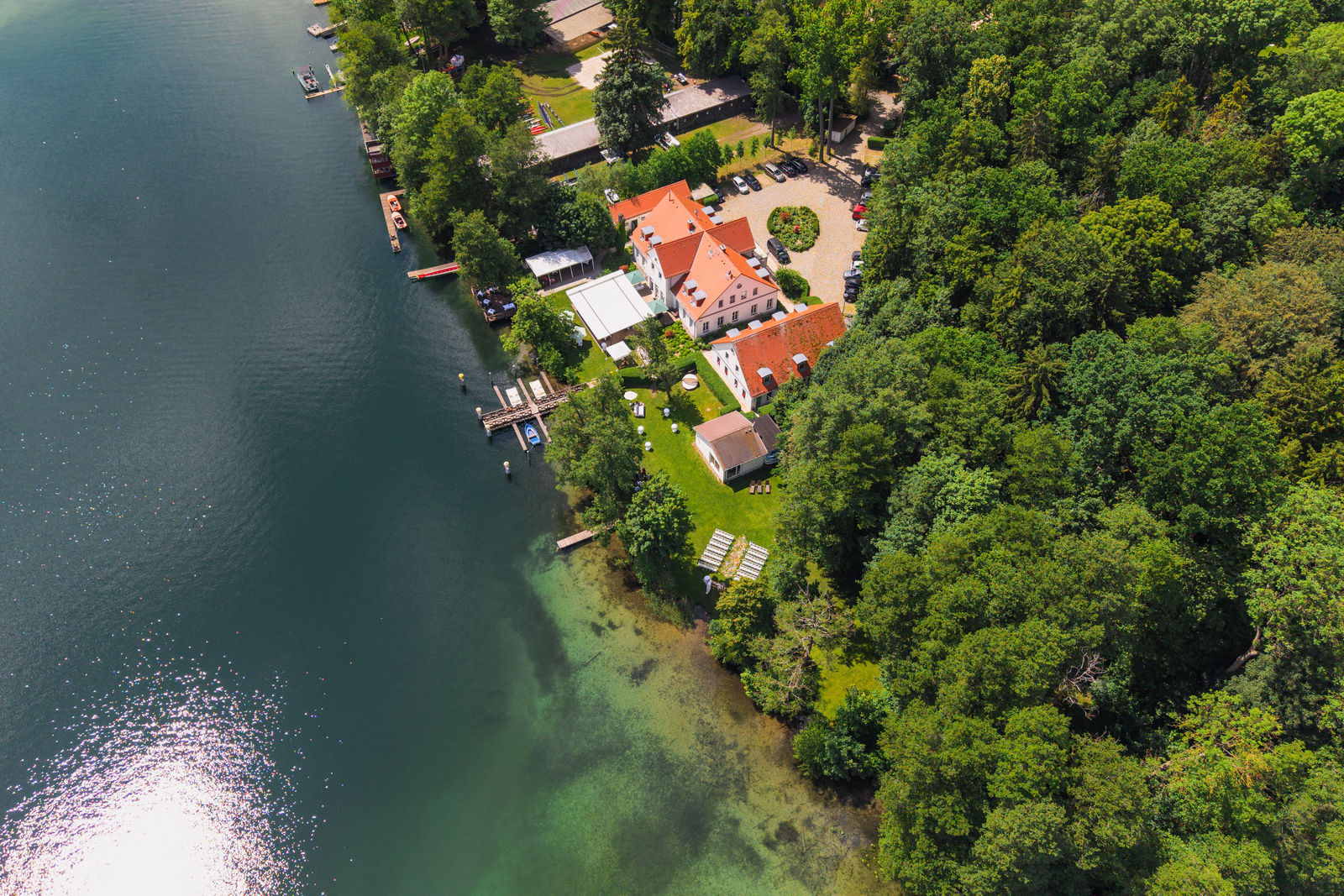 Hochzeit im Café Wildau am Werbellinsee, Hochzeitsfotograf Allan Feitor
