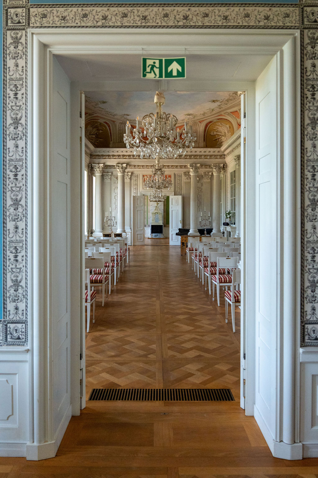 Freie Trauung Schloss Friedrichsfelde Berlin, Hochzeitsfotograf Berlin Brandenburg