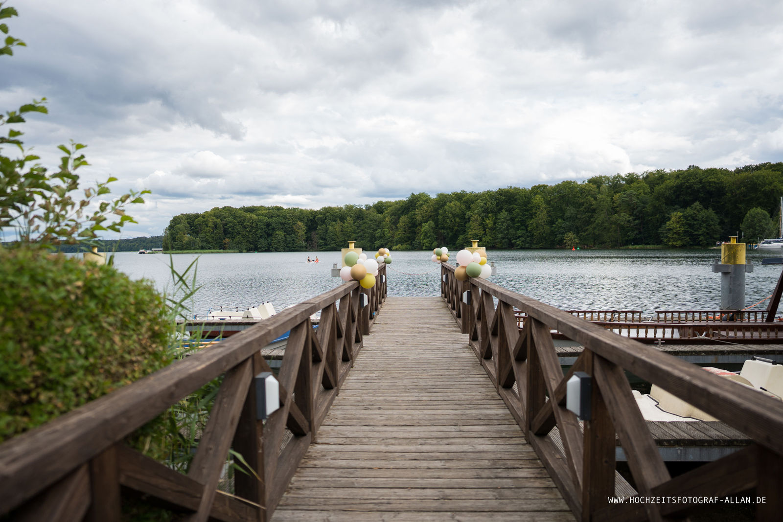 Hochzeitsfeier im Café Wildau am Werbellinsee, Hochzeitsfotograf Allan Feitor