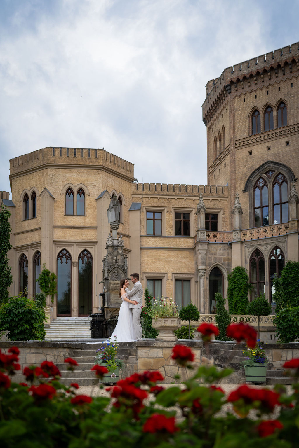 Brautpaar-Shooting Schloss Babelsberg Potsdam, Hochzeitsfotograf Berlin Brandenburg