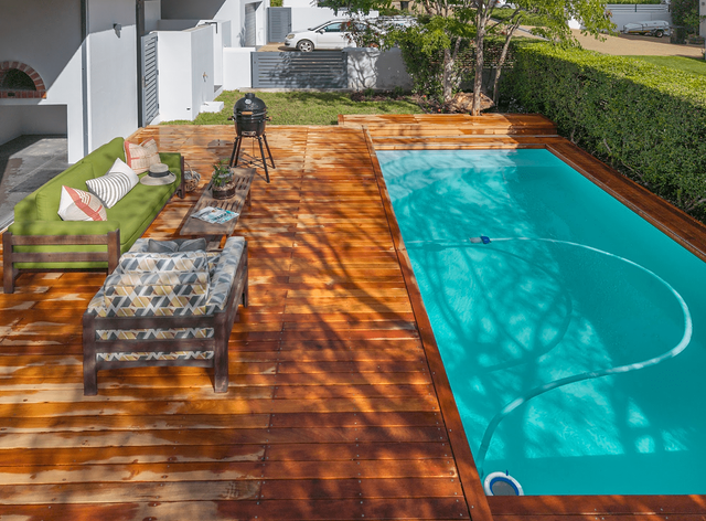 Sliding deck pool covers — Stellenbosch (4)