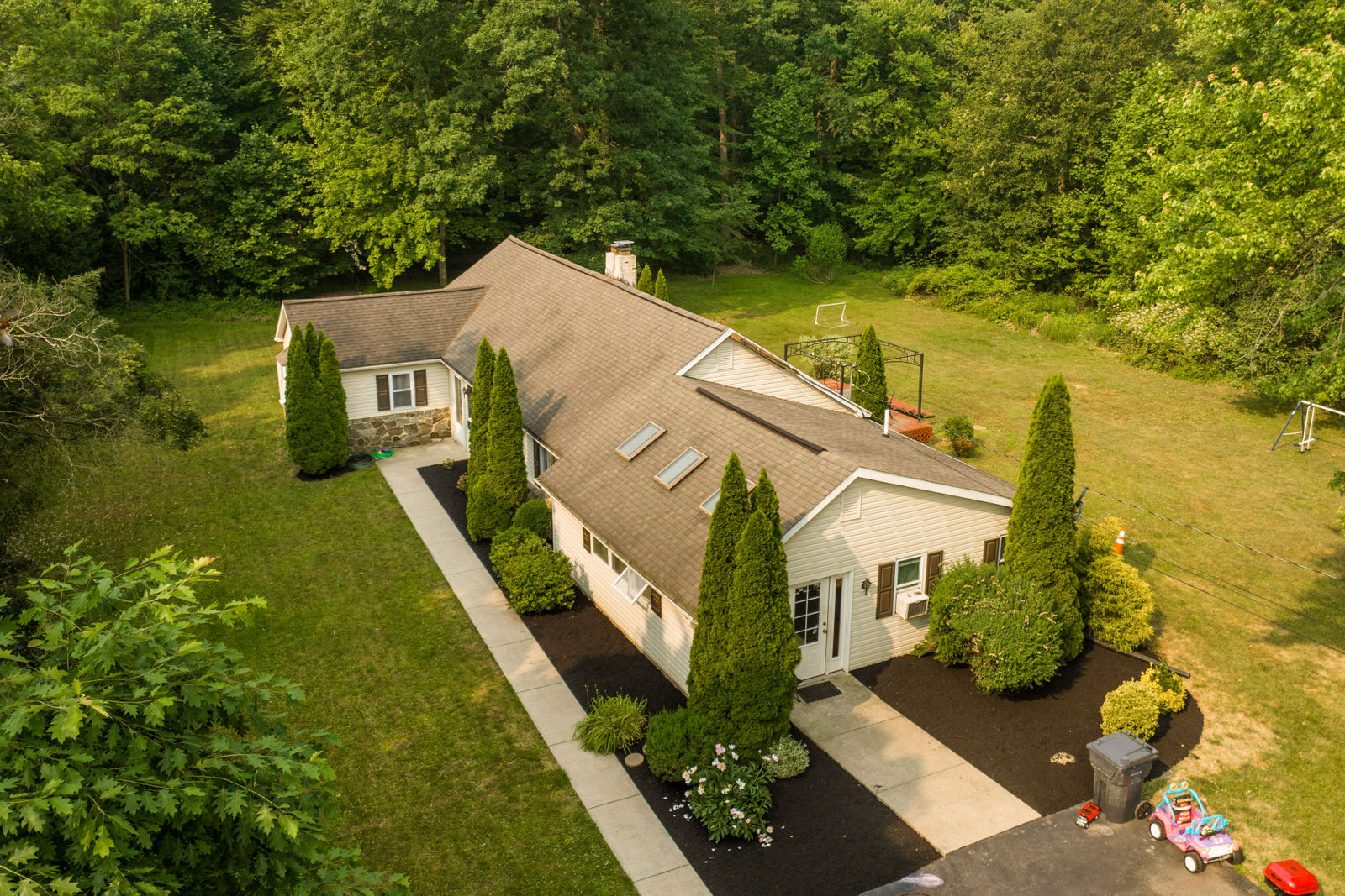 1366 Airport Road, Coatesville by Kline, Kreider & Good Auctioneers