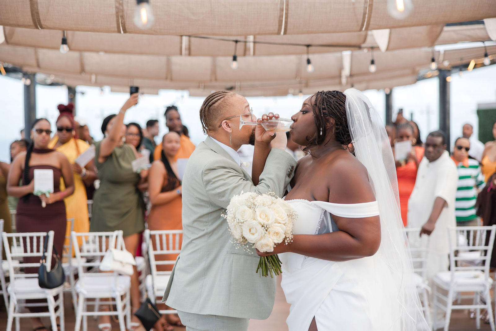 Wedding at Royalton CHIC Cancun photographed by Arch Wedding Studio