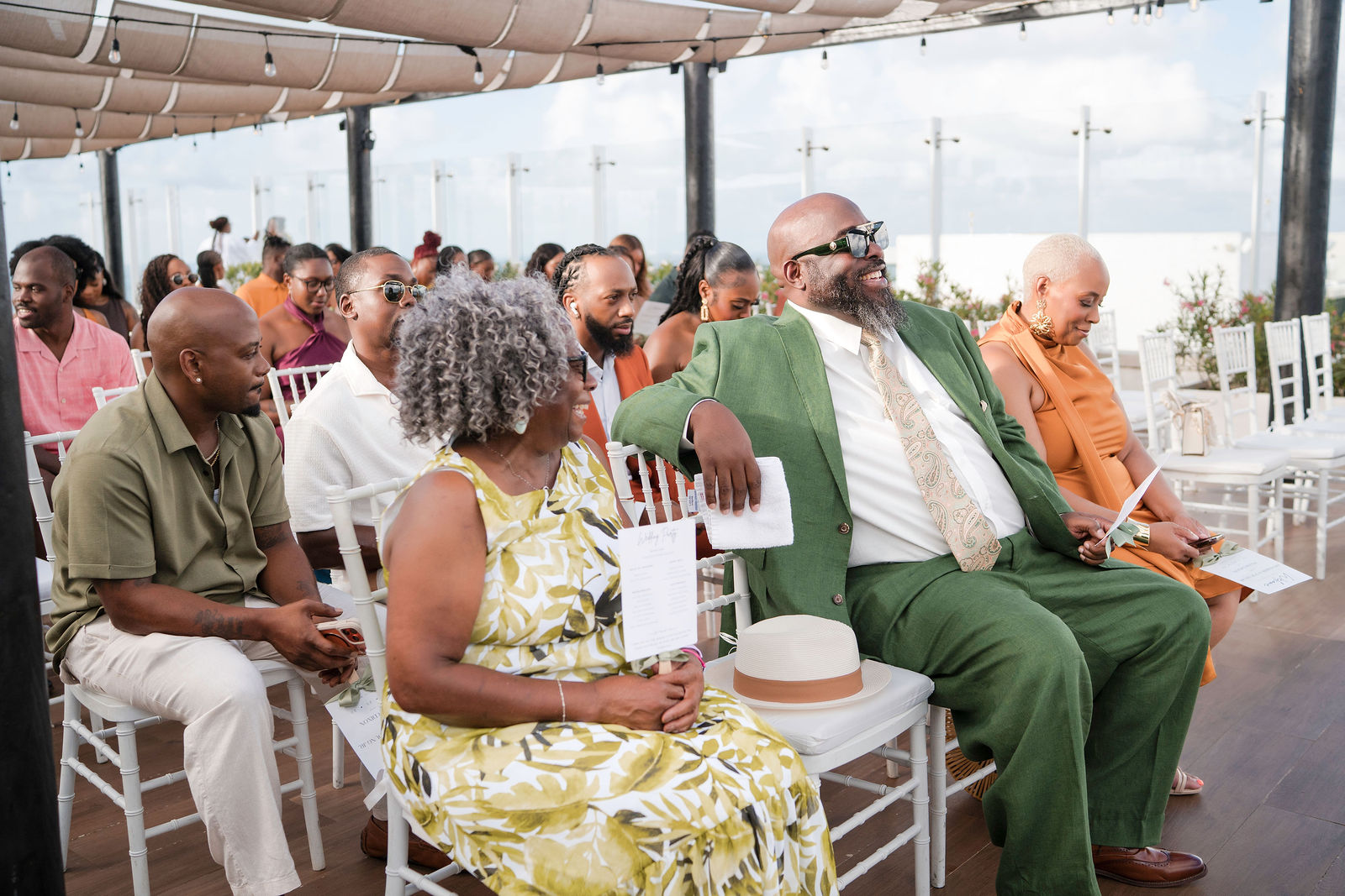 Wedding at Royalton CHIC Cancun photographed by Arch Wedding Studio