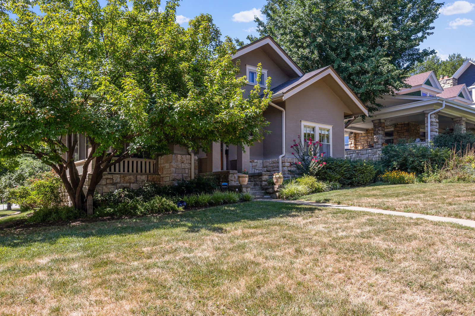 5500 BROOKSIDE BLVD by KC Home Photography