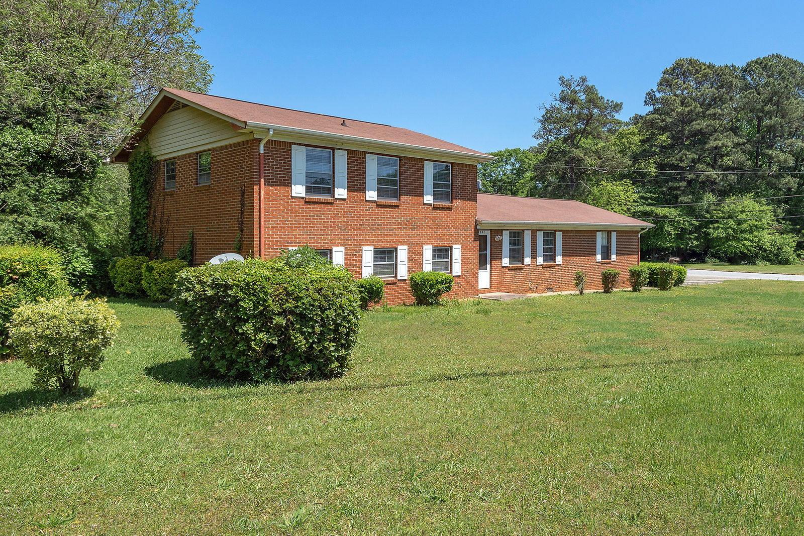 1282 Morrow Road, Morrow GA by Curb Appeal Photography