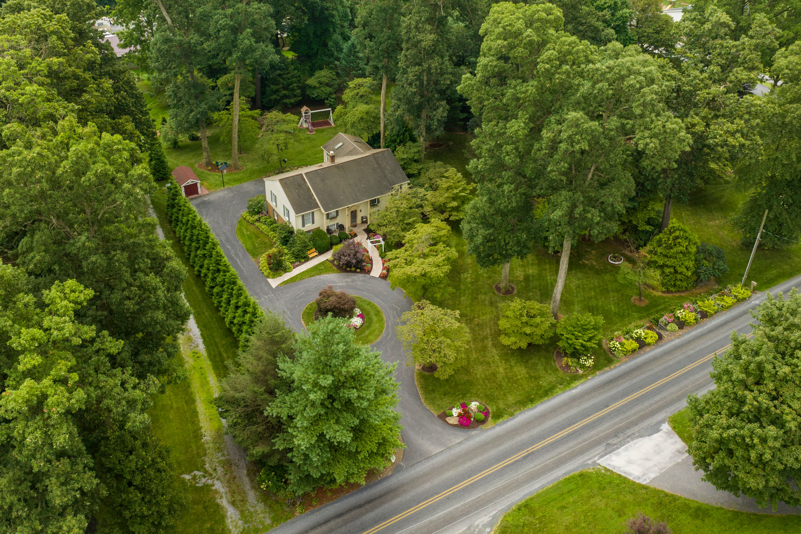 3842 Ridge Road, Gordonville by Kline, Kreider & Good Auctioneers