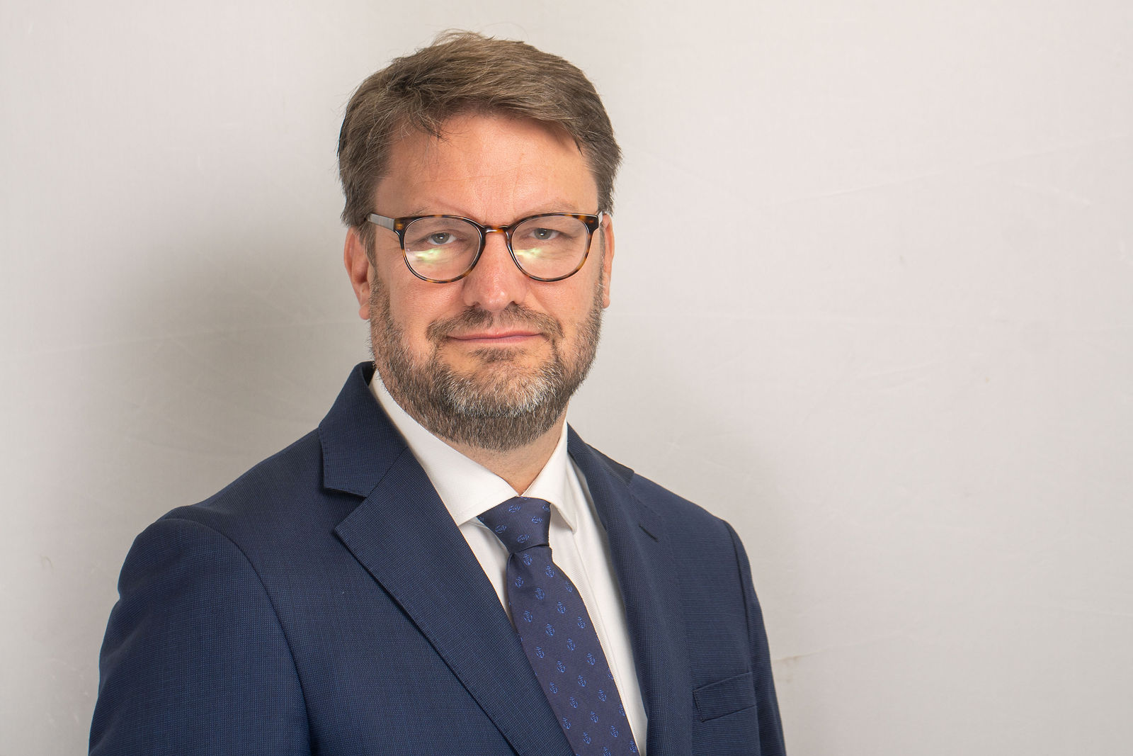 Nikolai Ivanov by O & Co. Media