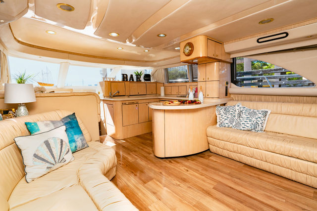 65FT Flybridge Sea Ray Yacht – “Distraction II” — photo