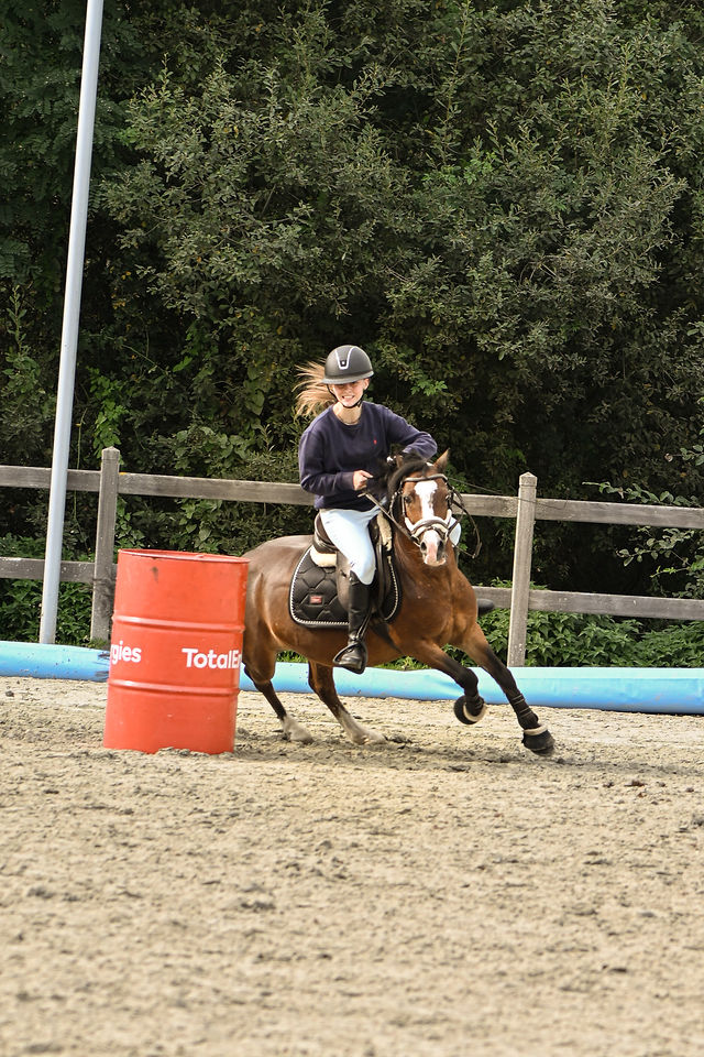 Barrelrace op de opendeurdag, foto 143