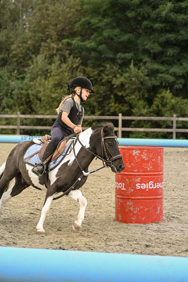 Barrelrace op de opendeurdag, foto 105