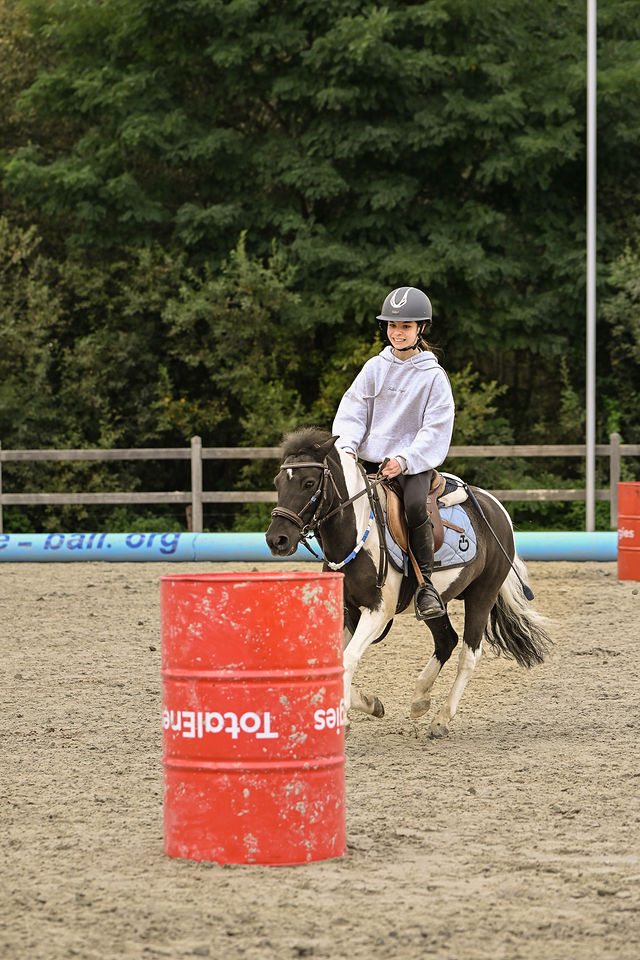Barrelrace op de opendeurdag, foto 109