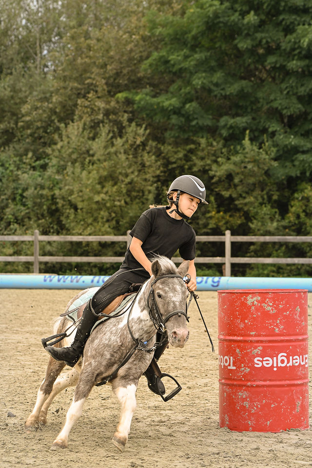 Barrelrace op de opendeurdag, foto 44