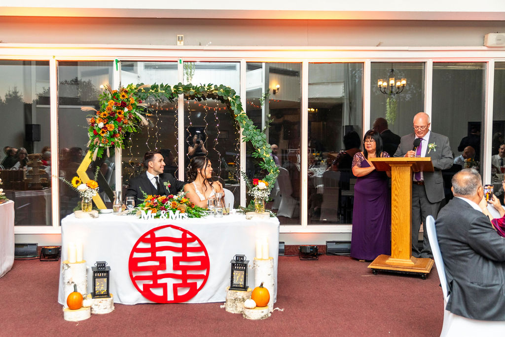 The reception room set for dinner