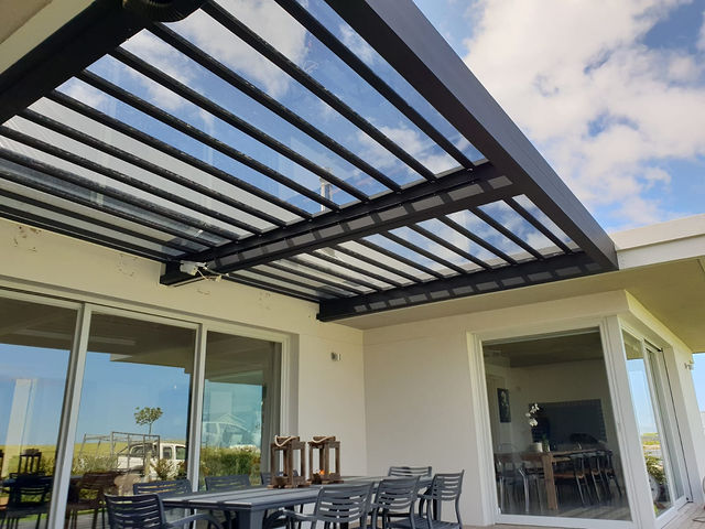 Glass & aluminium louvres — Glass louvres (9)
