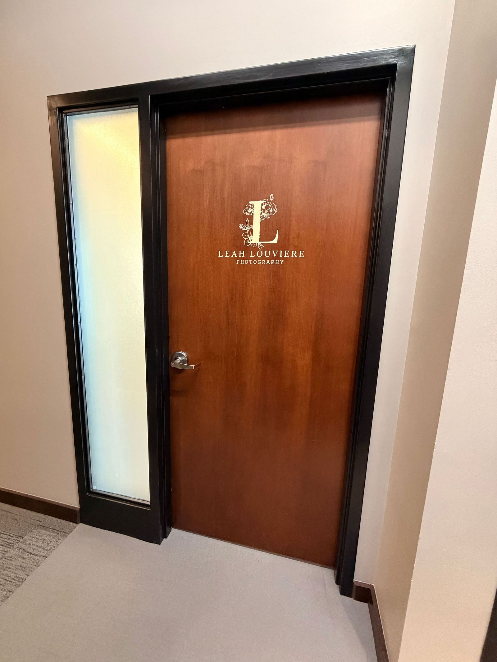 Leah Louviere Photography studio entrance