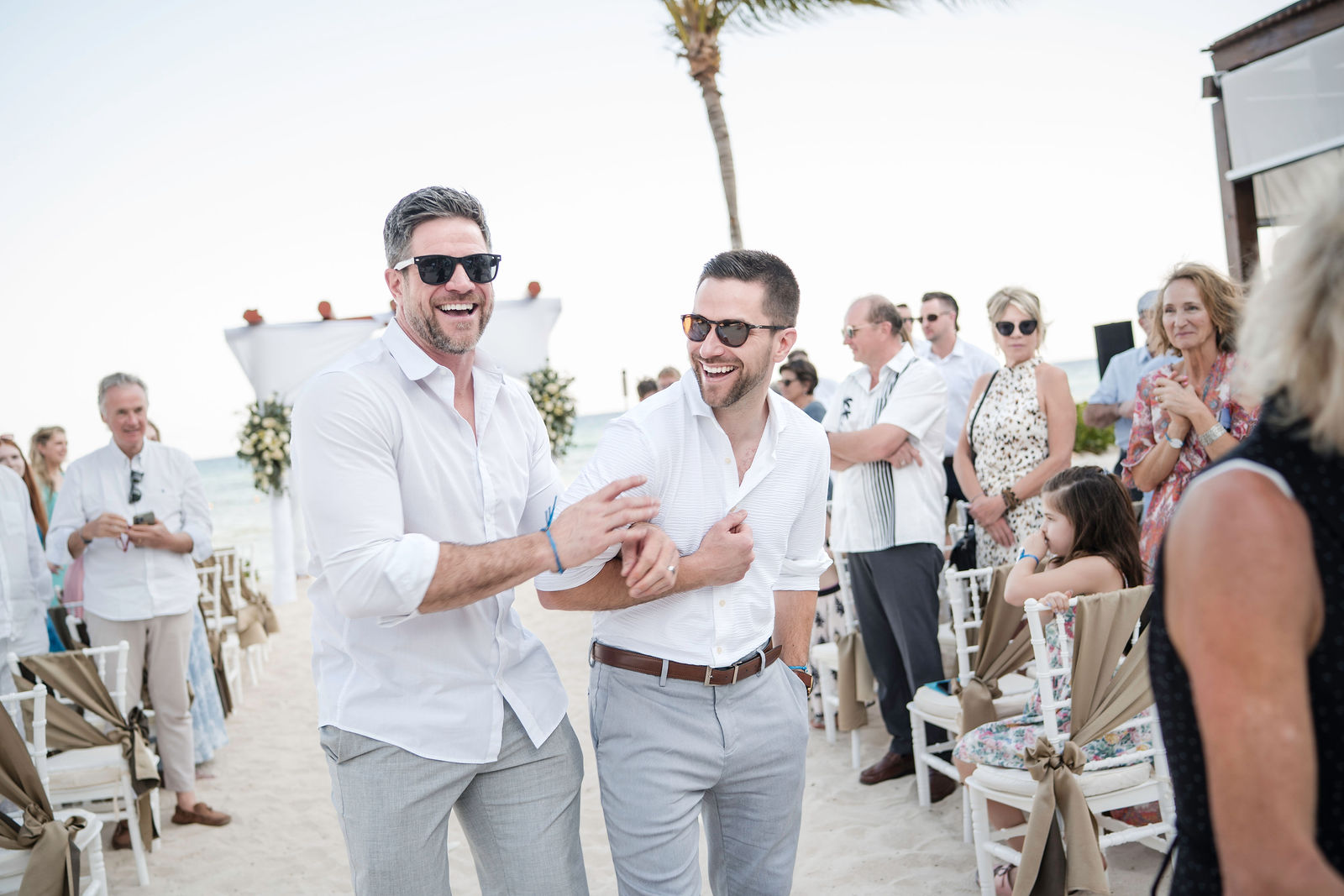 Wedding at Ocean Riviera Paradise photographed by Arch Wedding Studio