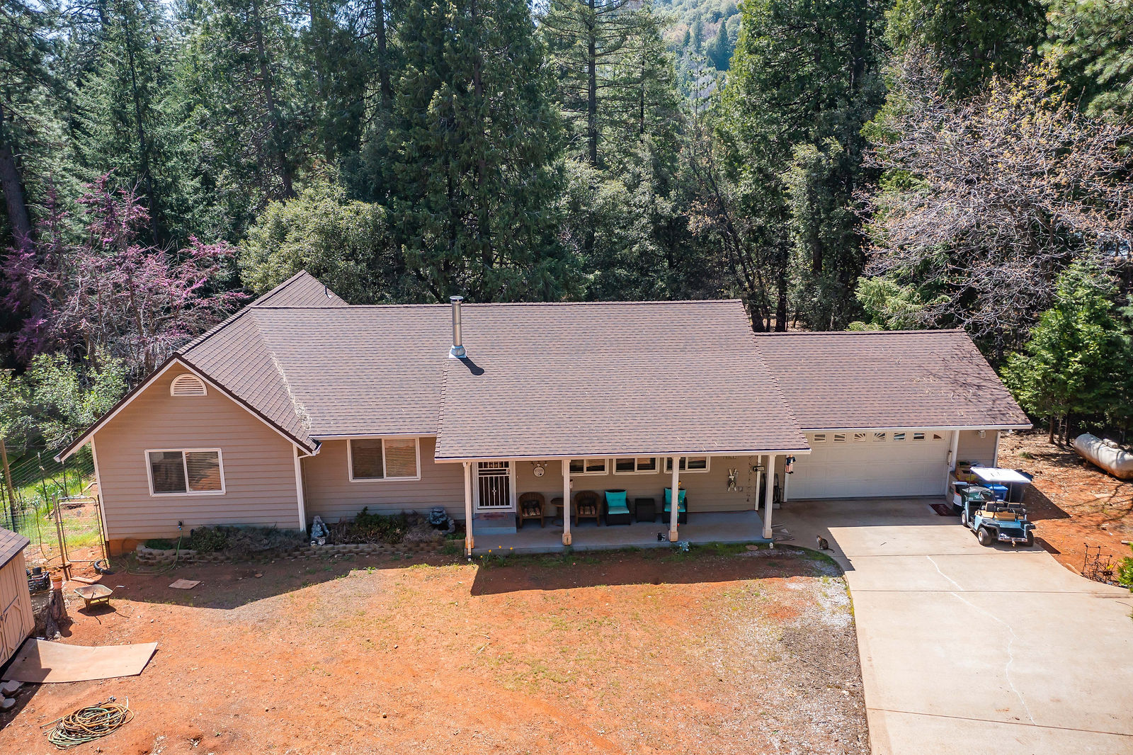 16557 CEDAR HEIGHTS DR PIONEER, CA by Amador Photo