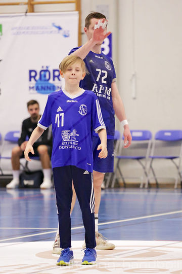 2215104090-27.jpg