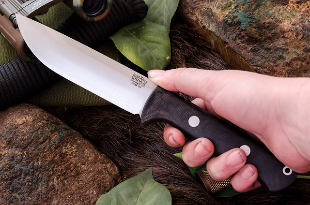Bravo 1 25 3v By Bark River Knives